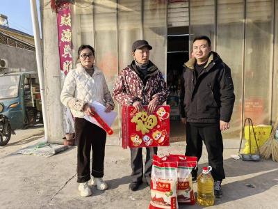 ​城关镇文笔峰村开展拥军优属慰问活动