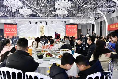 冯诗茗济和中医医院举办2025年春节文艺晚会  