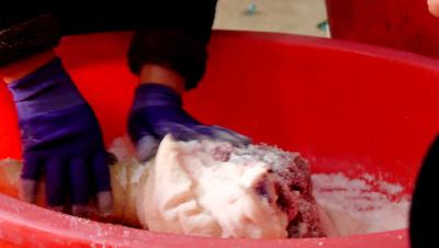 【寻味南漳年】  腊月里来腊味香 红红火火迎新年