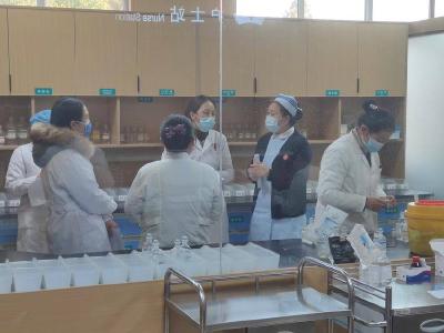 ​县护理院感质控中心专家到肖堰镇中心卫生院开展质控检查