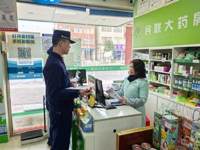 南漳消防：“宣传+排查” 筑牢沿街商铺“防火墙”