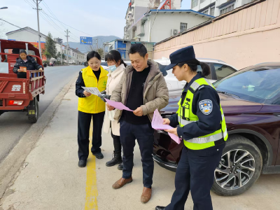 ​肖堰镇在中小学校开展禁毒宣传活动