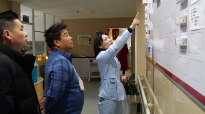 《健康南漳》慢性病用药 “药盒墙”提示  