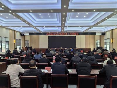 ​巡检镇部署禁毒铲毒工作