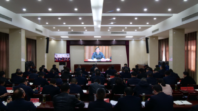 我县组织收听收看全省优化营商环境大会 