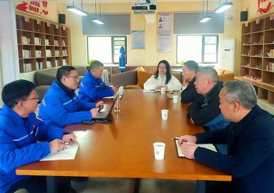 县公共资源交易中心：交易政策送上门　服务企业“零距离