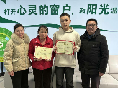 “05”后青年志愿者王维康：用行动诠释青春价值  