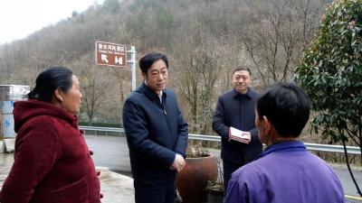 罗兴斌：抬高标杆构筑“美丽路网”，全域打造、升级、串联更多旅游路、产业路、富民路 