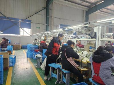 徐庶社区：倾心服务助力金帝鞋业高质量发展