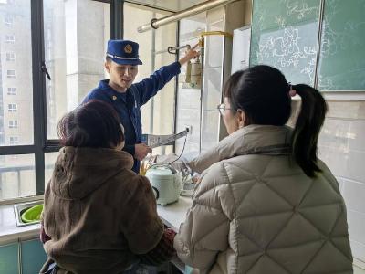 南漳消防：筑牢家庭“防火墙” 共绘平安新图景