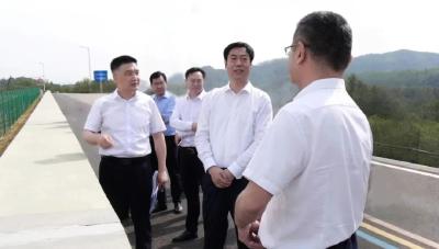 罗兴斌调研防汛抗旱工作时强调：以“时时放心不下”的责任感，抓实抓细防汛抗旱工作 