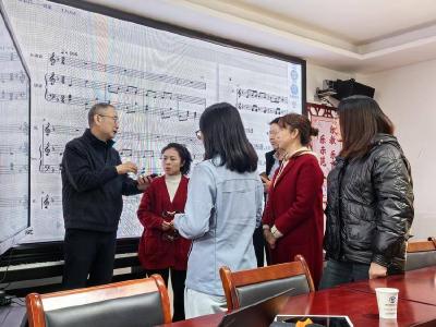 “侨爱心音乐教室” 奏响音乐教育新乐章