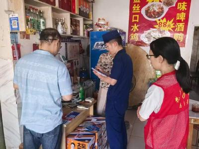 县消防救援大队开展餐饮场所安全宣传排查行动