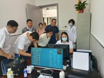 市卫健委专家组检查指导我县疾控工作