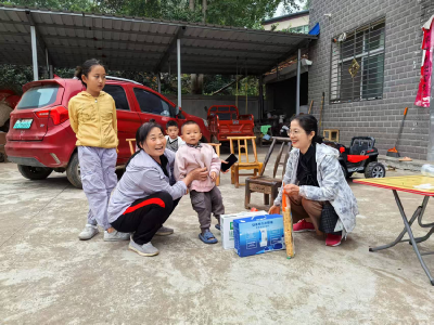 ​县财政局：爱心妈妈“童”行相伴　温情守护“未”你而来