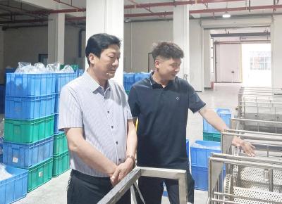 县林业局：创新融合思维　靶向发力招商