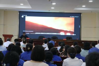 县消防救援大队开展医疗机构消防安全知识培训