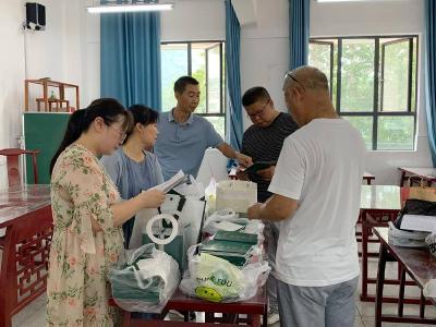 县凤山学校：以评语传递温度　用激励点亮成长