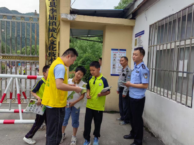 李庙镇：禁毒宣传进校园　筑牢青春防毒墙