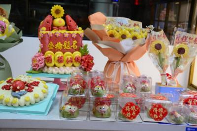 “讨个好彩头” 高考创意商品送祝福  