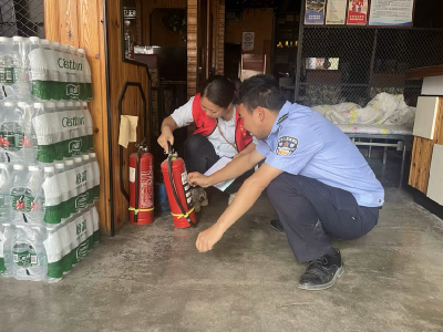 城关镇卞和社区开展消防安全专项检查
