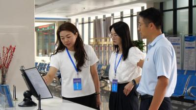 强化“小窗口”监督 提升政务服务质效  