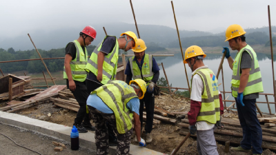 城关镇财政所“保姆式”服务助力项目建设“提速”
