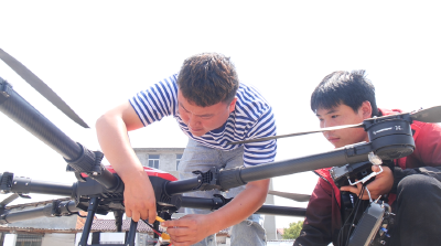 襄阳南漳：无人机“飞手”培训 助力低空经济“高飞”  