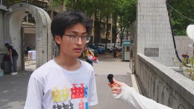 落笔青春答卷　扬帆人生新程  