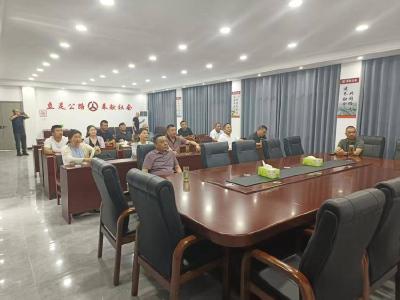 县公路中心：考察学习取真经 取长补短促提升