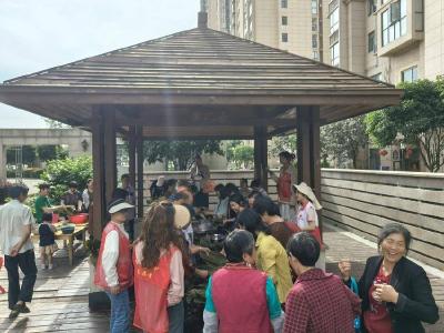 ​徐庶社区：粽叶飘香迎端午　邻里情深聚金凤