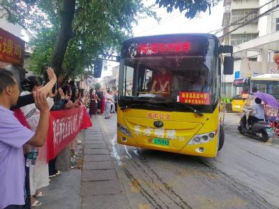 和平桥社区：爱心护航高考　助力梦想启航
