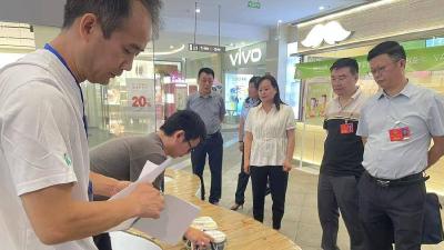人大代表参与“你点我检” 　推进食品安全共治共享