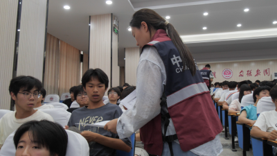 世界无烟日 宣传进校园  