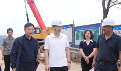 陈栋调研防汛抗旱暨河湖长制工作，要求坚决守住水旱灾害防御底线 