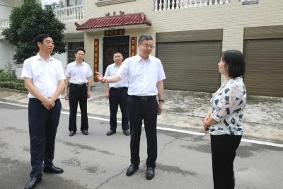 吴海涛在南漳县调研时强调 推动学习教育走深走实见行见效 让乡村振兴成果更加可感可及 