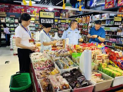 ​李庙镇人大代表小组开展食品安全监督检查