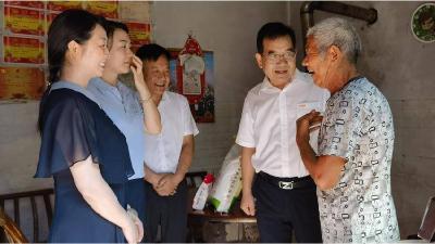 县退役军人事务局开展“尊崇礼遇暖军心”走访慰问活动