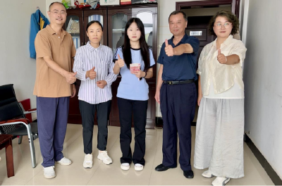 湖北华海纤维科技股份有限公司工会颁发职工子女奖学金
