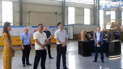 罗兴斌调研重点企业和项目时强调：鼓足干劲只争朝夕，奋战下半年夺取＂全年红＂ 