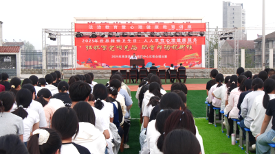 法治护航成长 心灵点亮青春  