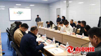 省肿瘤医学质控中心专家到我县开展巡讲活动