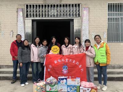 ​“微笑护童”送关爱　上门服务暖人心