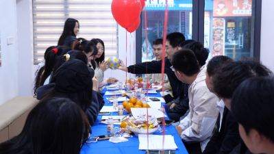 我县举办“会聚良缘，阅动心声”青年职工联谊活动  