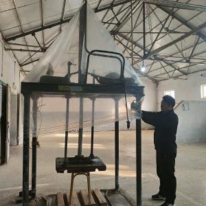 县烟草专卖局开展烟用设备维护保养