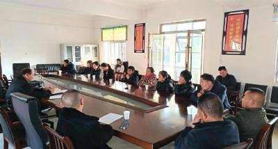 ​武安市场监管所集中约谈14家肉制品经营户