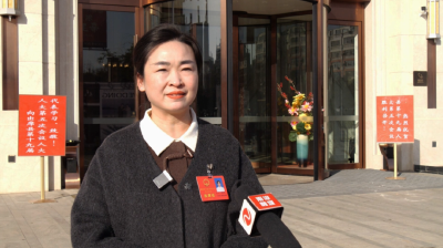 肩负人民重托 共绘发展蓝图 全县人大代表向大会报到 