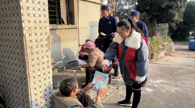 ​凤凰山社区开展冬季消防安全宣传活动