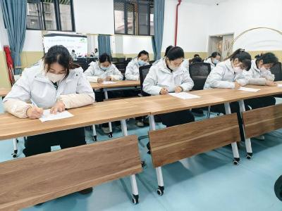 县第三幼儿园举办保育员技能大赛