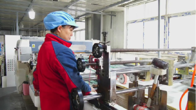 华海公司：七条生产线满负荷运转奋力冲刺4亿元产值目标